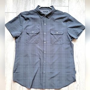 Men's XL Kenneth Cole black short-sleeve button up shirt